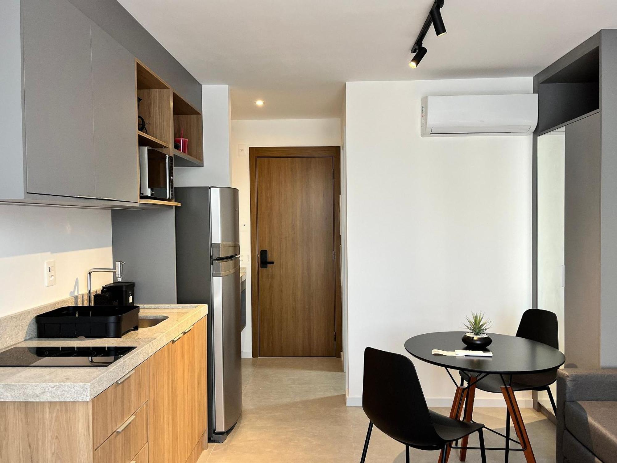 Acomode-se Com Estilo E Praticidade Em - Liv Apartamento *